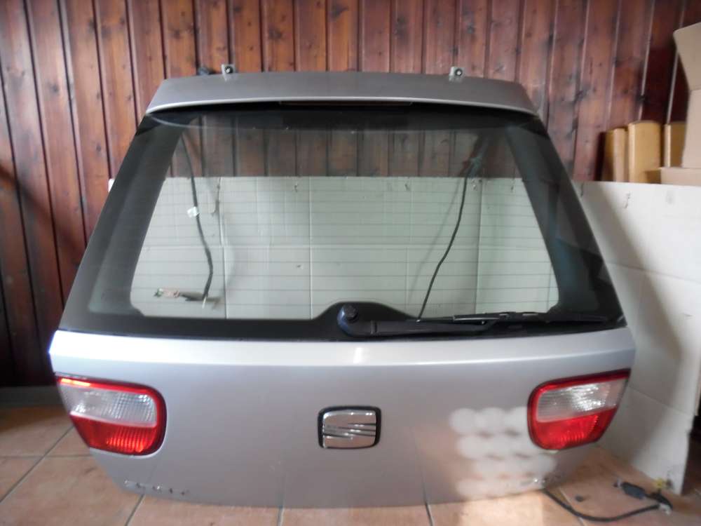Seat Leon 1M Kofferraumklappe Heckklappe silber 