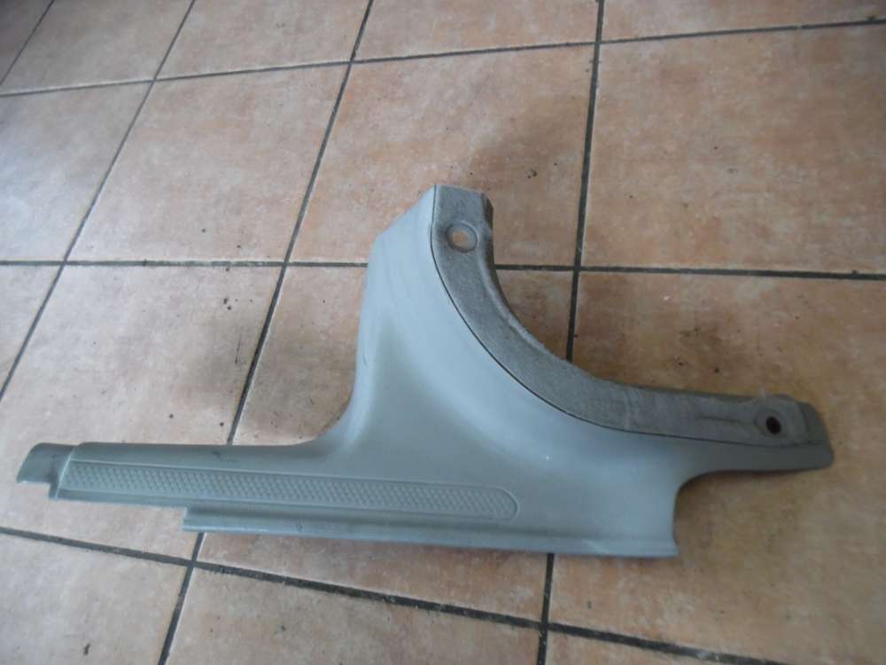 VW Golf 3 Einstiegsleiste Abdeckung Links 1H4853371