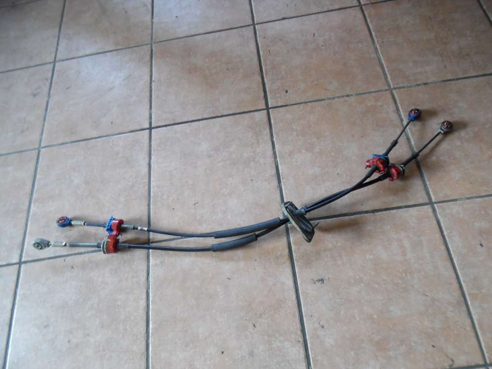 Opel Agila A 1,0 Schaltgestänge Schaltseil Seilzug Schaltung 9204687
