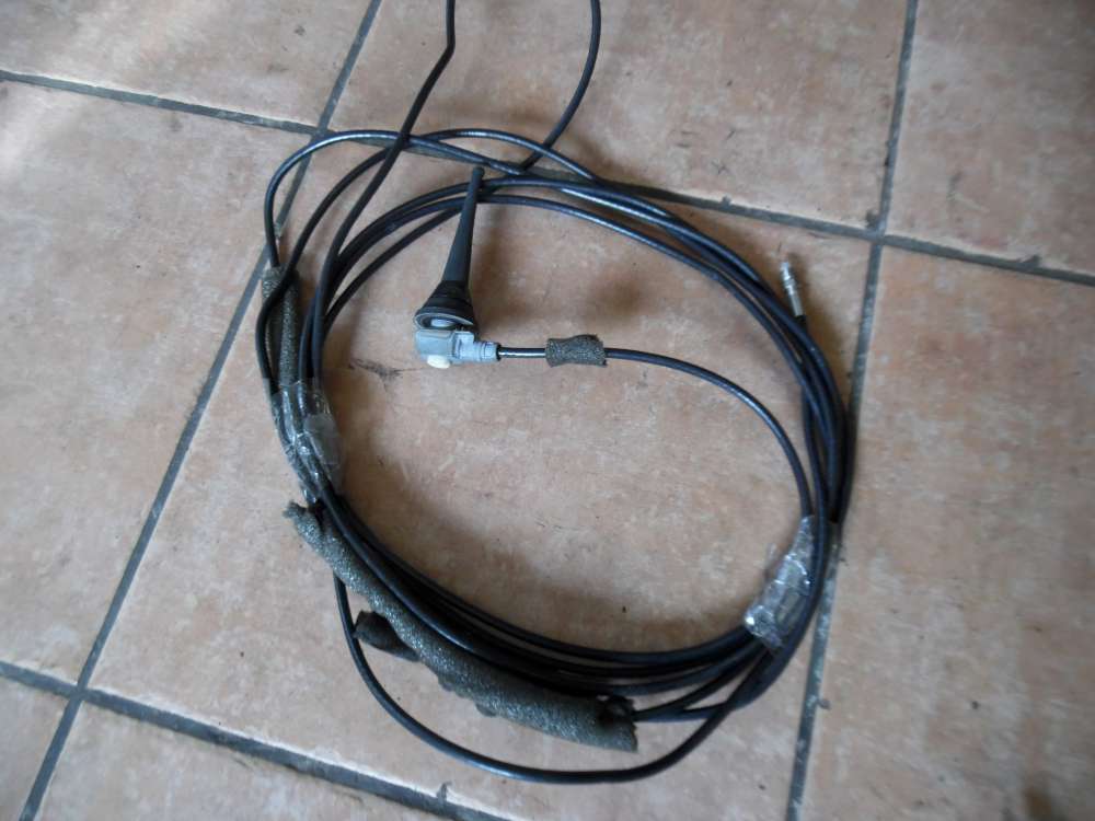 Alfa Romeo 156 Antenne mit Antennenfuß