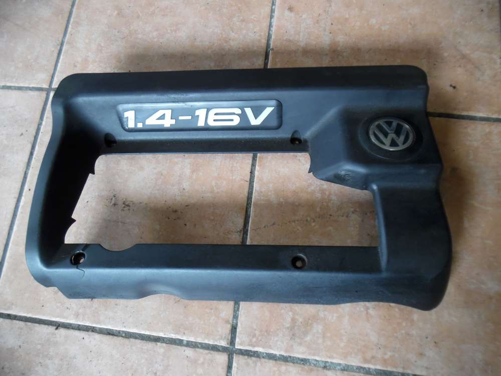 VW Polo, Golf 4 Abdeckung Motor Motorabdeckung 036103925