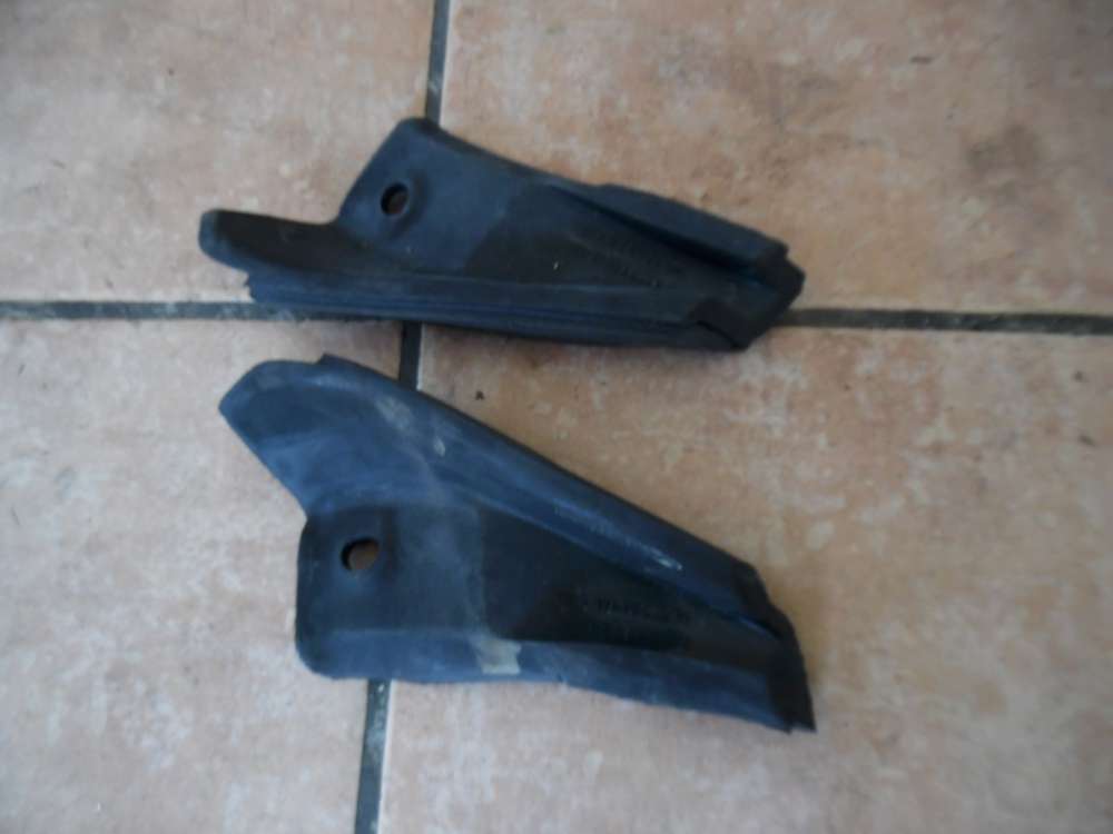 Mercedes-Benz SLK R170 A-Sule Dichtung Abschluss R / L 1707250286 - 0186