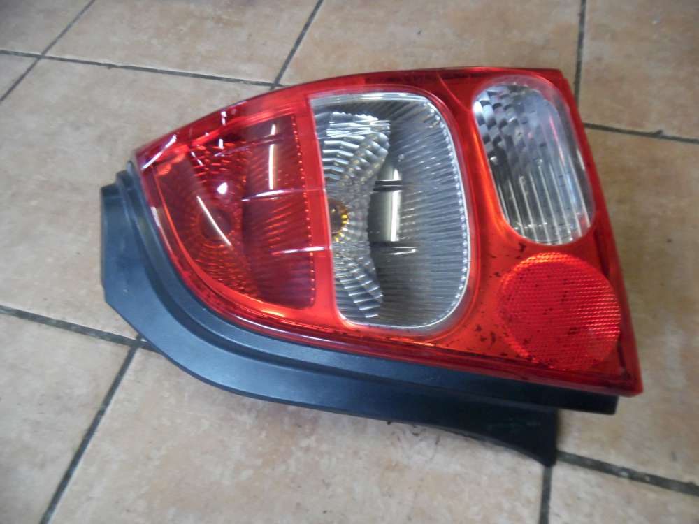 Renault Twingo II Rückleuchte Bremsleuchte Rücklicht Rechts 8200387889