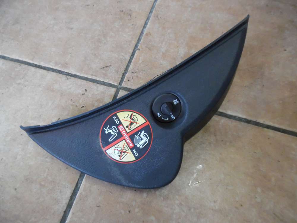 Renault Twingo II Verkleidung Abdeckung Armaturenbrett Rechts 8200541410