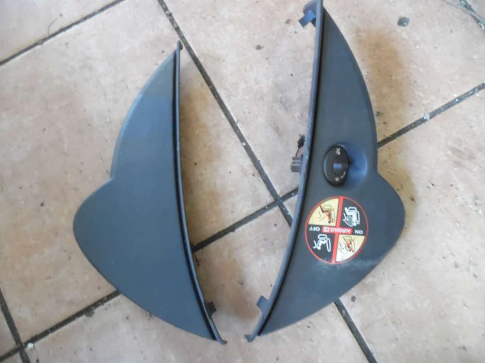 Renault Twingo II Verkleidung Armaturenbrett 8200541410/ 8200541413