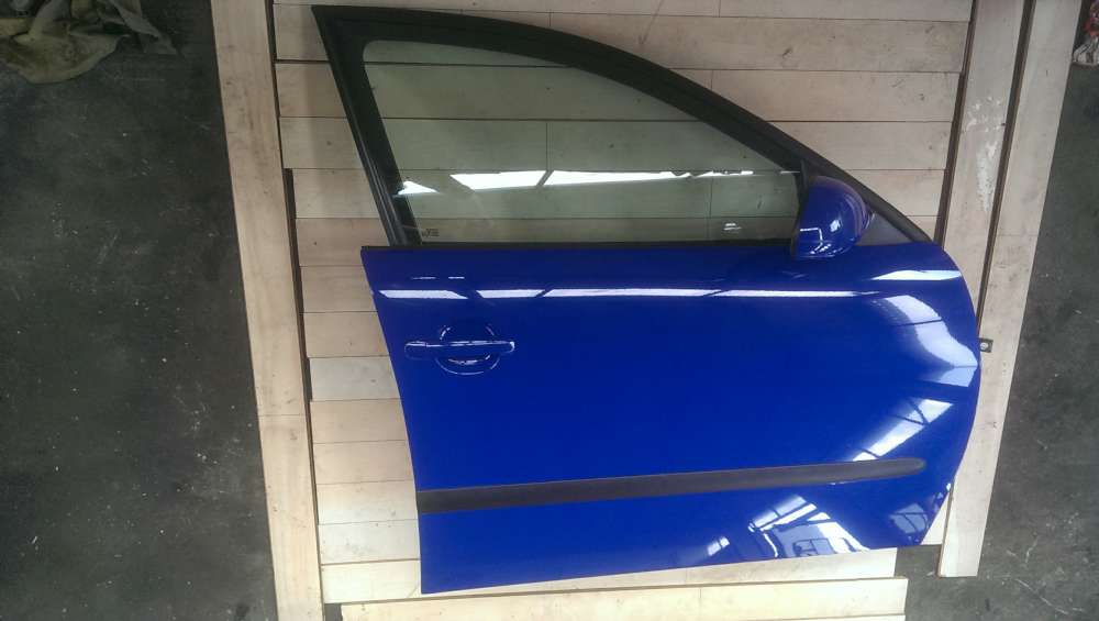 Seat Ibiza  6L Bj.05 Tr vorne rechts Beifahrertr4/5 Trer Blau LS5G Top