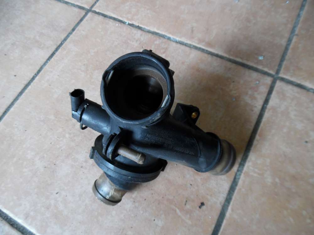 Mercedes W204 W212  W221 Thermostatgehuse A6512000615