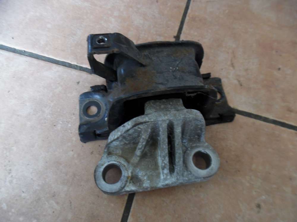 OPEL Corsa D Halterung Motorhalter Rechts 468646740