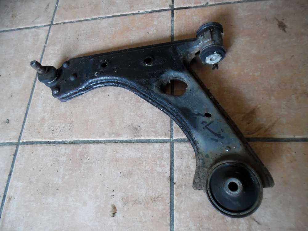 OPEL Corsa D Querlenker Dreieckslenker Vorne Links