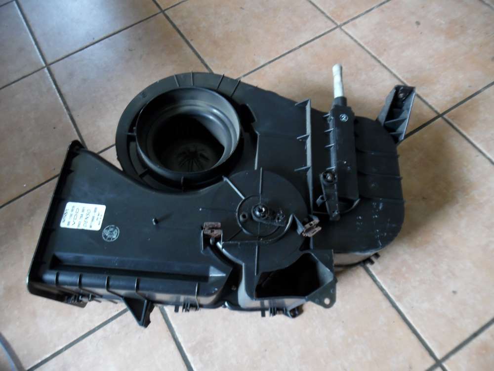 SMART Fortwo Gebläse Wärmetauscher Luftverteilerkasten 0001108V019