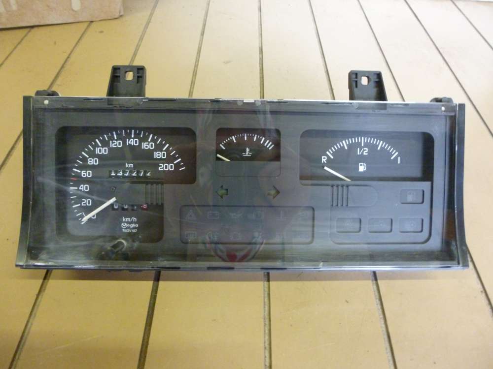 Renault Clio I Tacho Kombiinstrument 09045579901 / 7700841350