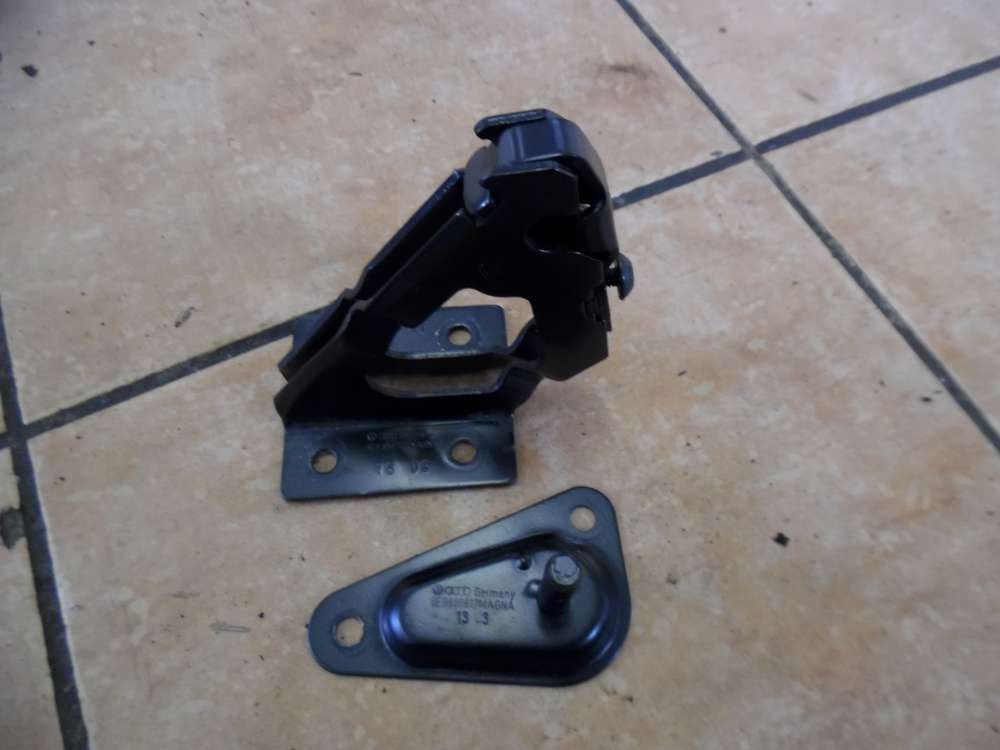 Audi A4 8E Halter Rcklehne 8E9886177  8E9886817