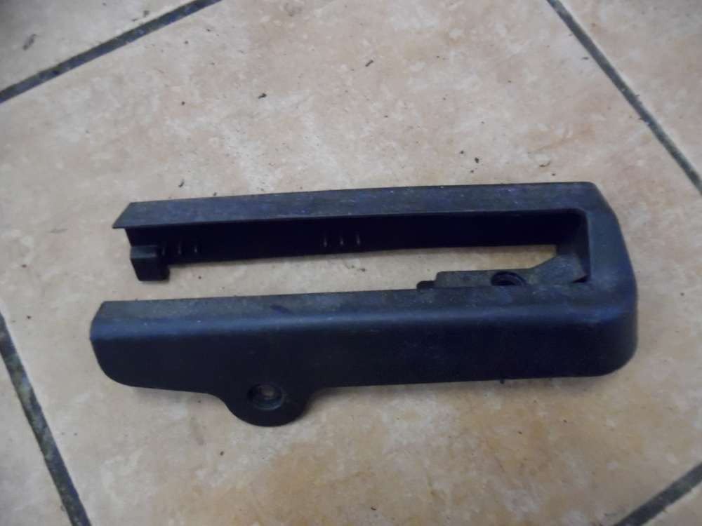 Audi A4 8E Verkleidung Abdeckung Sitzschiene 8E0881480