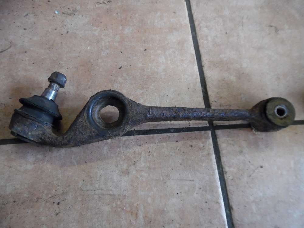 Daihatsu Cuore VI Querlenker Querträger unten Vorne Rechts