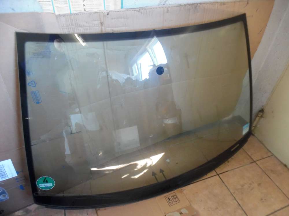 VW Polo Autoglas Frontscheibe Windschutzscheibe