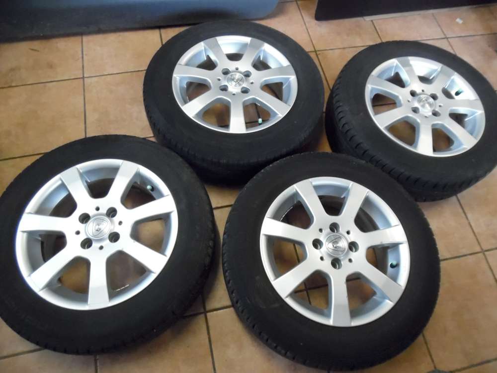 4x Alufelge mit Reifen Sommer für Dacia 2x Nokian / 2x Continental 185/65R15 88T 6,0Jx15H2 KBA 47084 ET 38