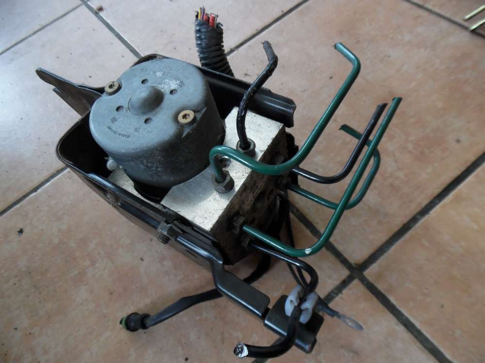 Renault Clio II Hydraulikblock ABS Steuergerät 8200085584
