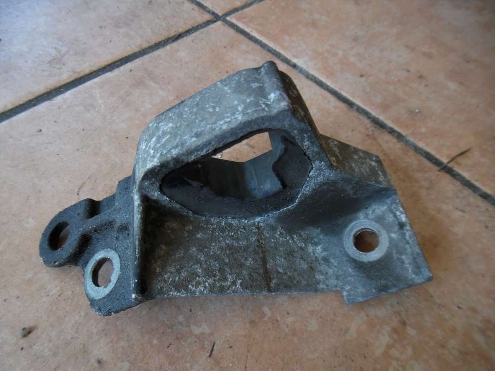 Renault Clio II Halter 7700424342