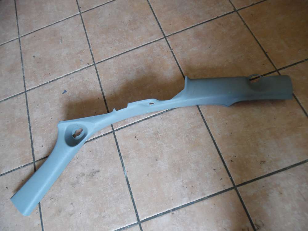 Renault Clio II Verkleidung Abdeckung Hinten Rechts 7700849109