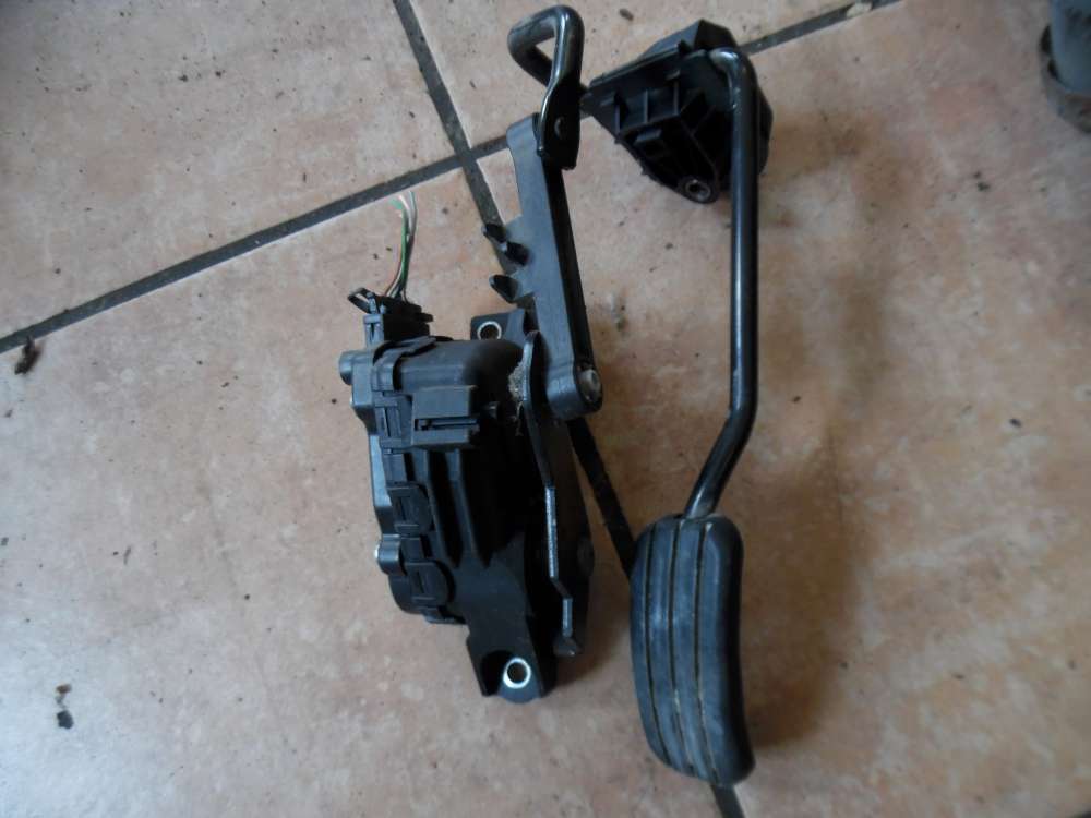 Renault Kangoo Gaspedal Gaspedalstellung 8200089851