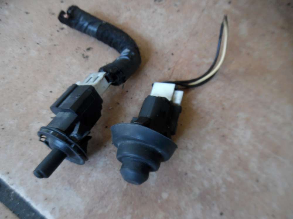 Renault Kangoo Türkantaktschalter Hinten 7700831090
