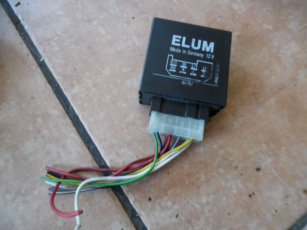 Audi A3 8L Relay Relais ELUM  PA6.6-GF30