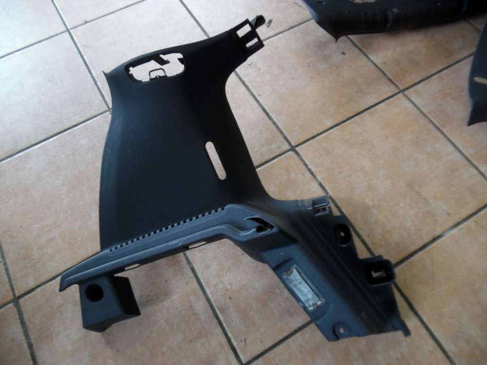 Renault Clio II Verkleidung Kofferraum Hinten Links 7700849101