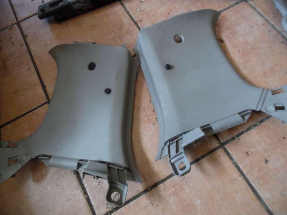 Renault Twingo II C-s�ule Verkleidung Hinten 8200636102 / 8200636104