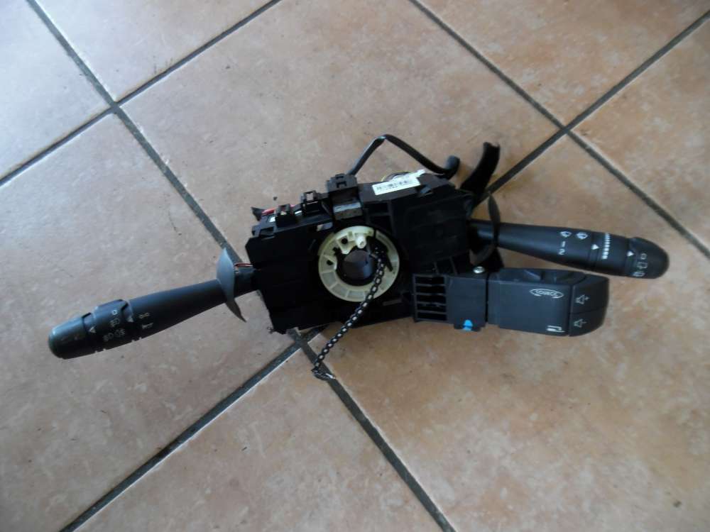 Renault Twingo Lenkstockschalter Schalter 8200515827G 8200515827