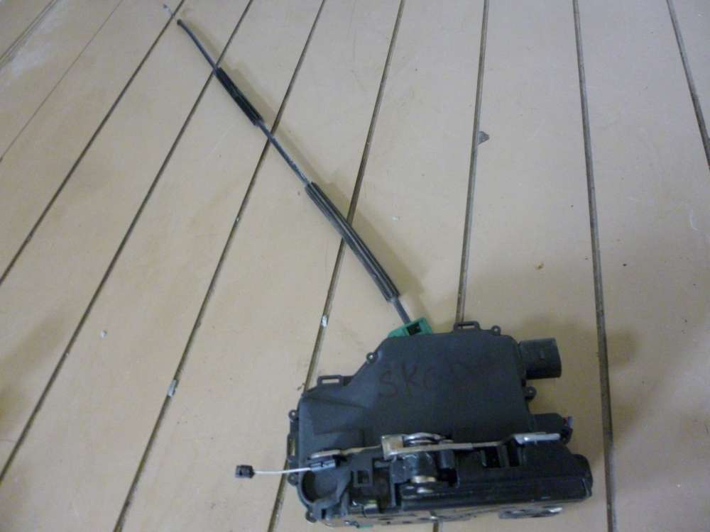 Skoda Octavia T�rschloss Hinten Rechts 3B4839016M 