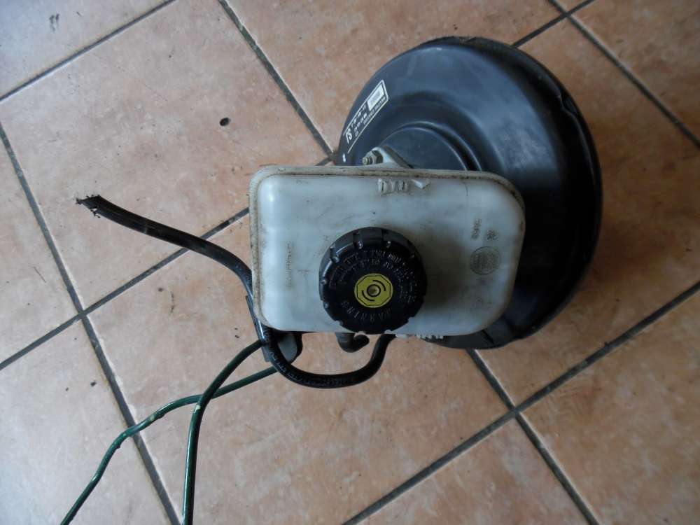 Opel Corsa C Bremskraftverstrker Hauptbremszylinder 90576562