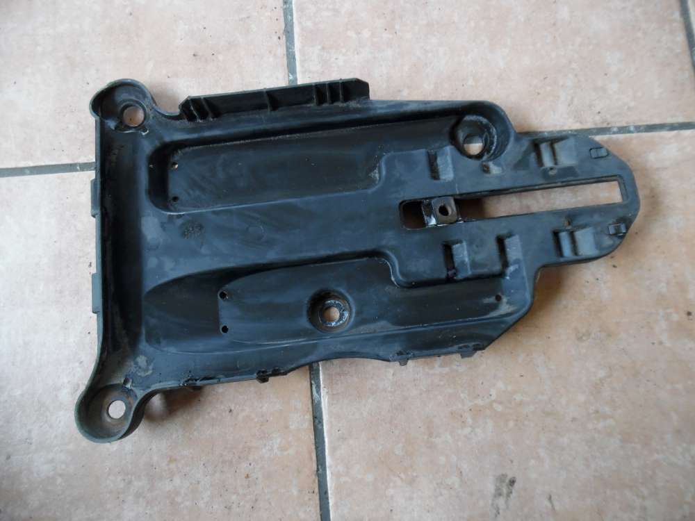 Opel Corsa C Batteriekasten Batteriehalter 09114140