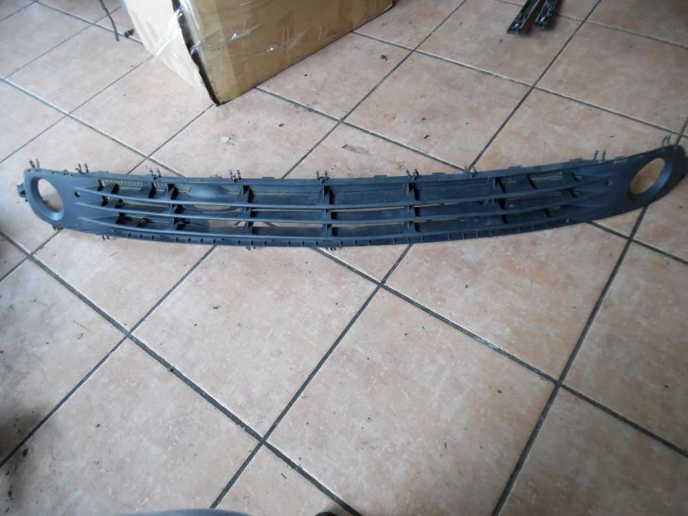 Opel Corsa C Gitter Grill fr Stostange Vorne 09116133