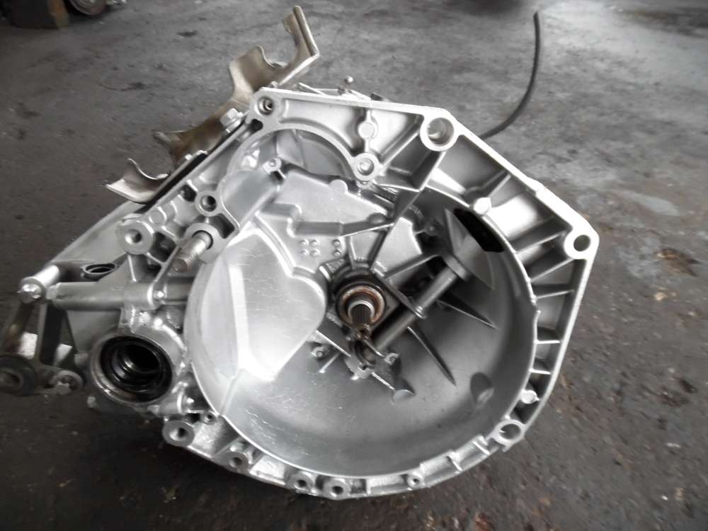 Fiat Punto 199 1,2L 108000KM Getriebe Schaltgetriebe 5-Gang 55196336