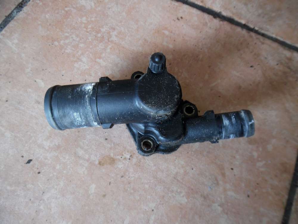 Renault Twingo II Thermostat Thermostatgehäuse 7700110716