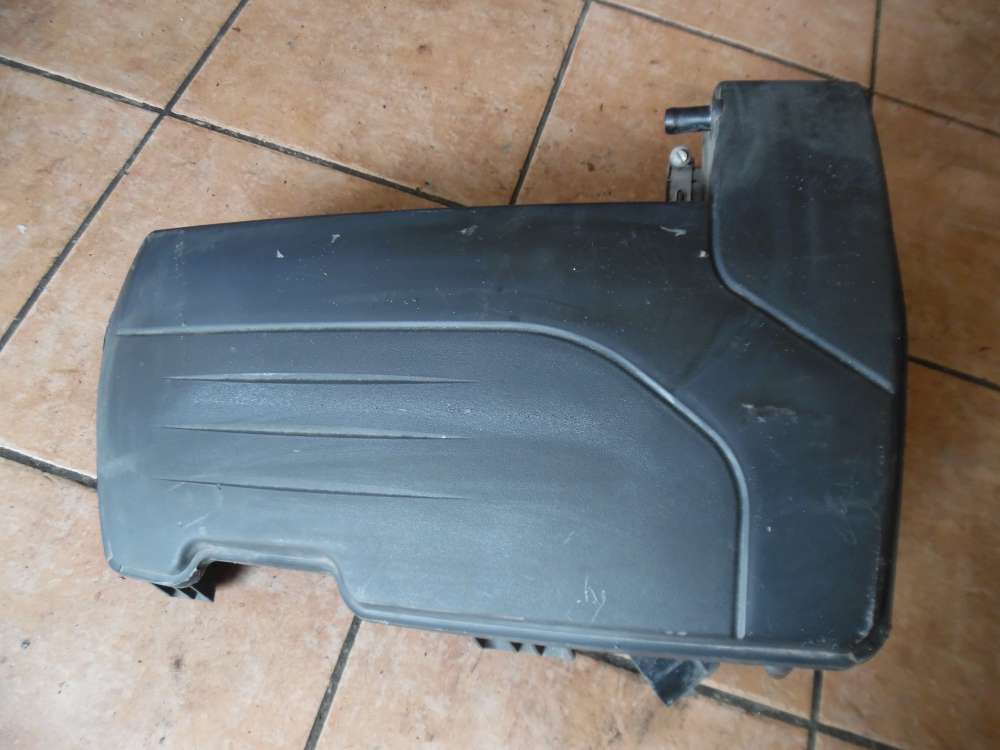 Renault Twingo II Luftfilterkasten Motorabdeckung 8200517765