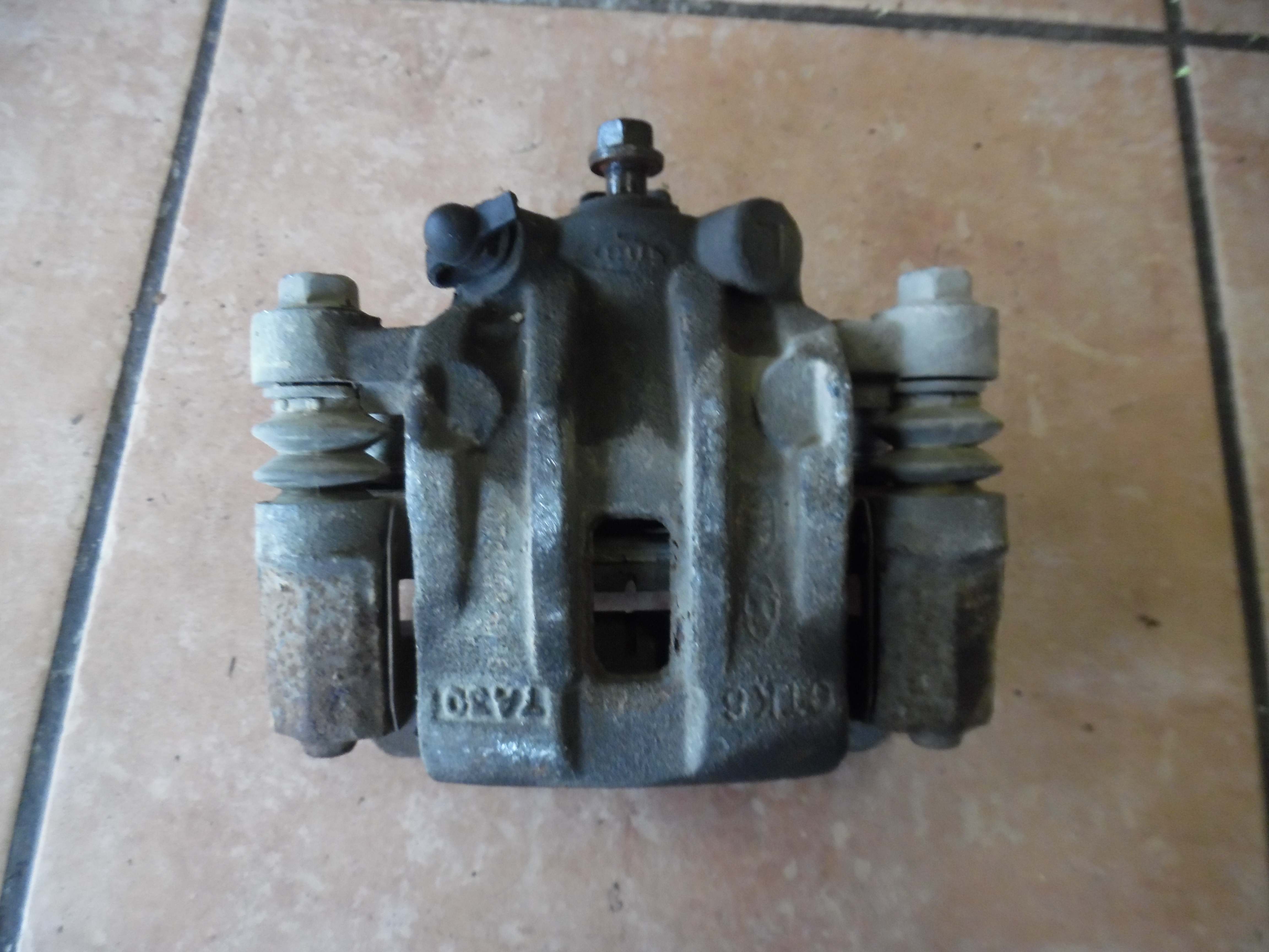Hyundai Accent MC Bremssattel Hinten Links