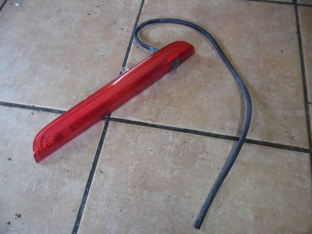 Ford Fiesta V Bremsleuchte mit Spritzd�se 2551-13A602