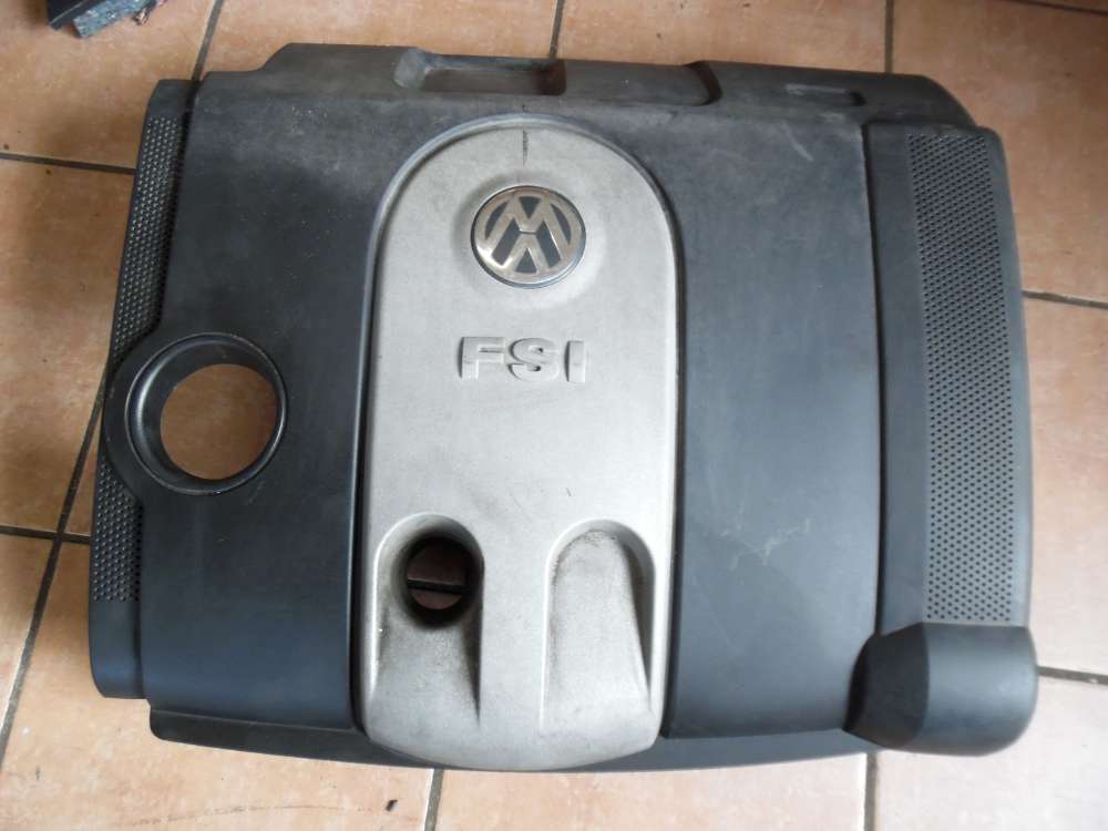 VW Golf 5 Motorabdeckung Luftfilterkasten 03C129607