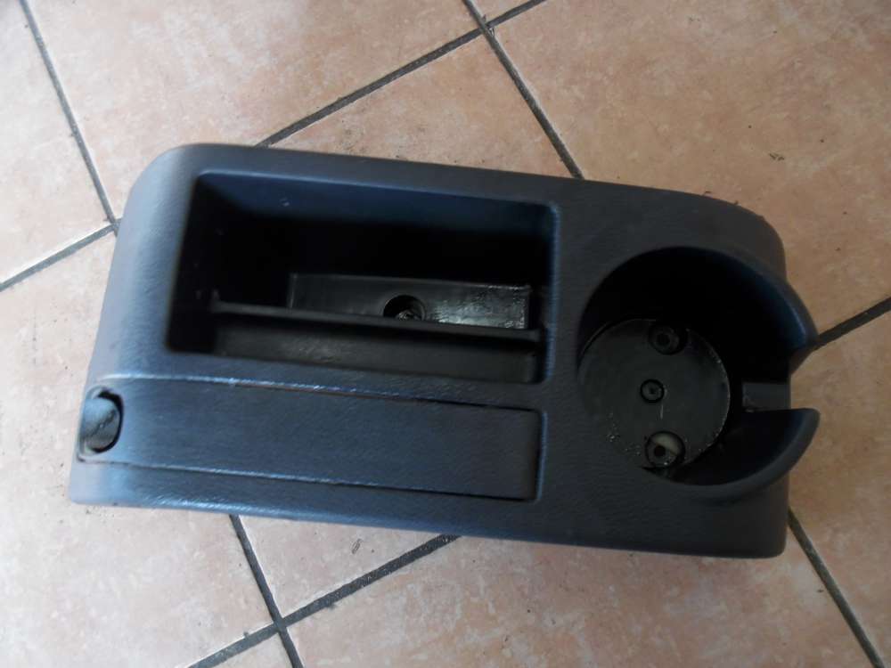 VW Golf 5 Mittelkonsole Hinten 1K0863323