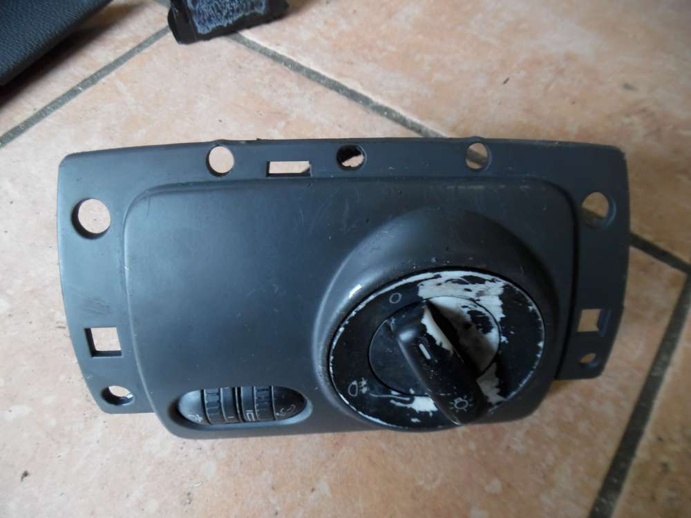 VW Golf V Lichtschalter mit Verkleidung Abdeckung links 1K1858341