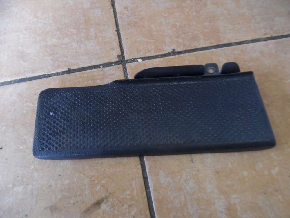 VW Golf V Abdeckung Fusssttze unten Links 1K1864777