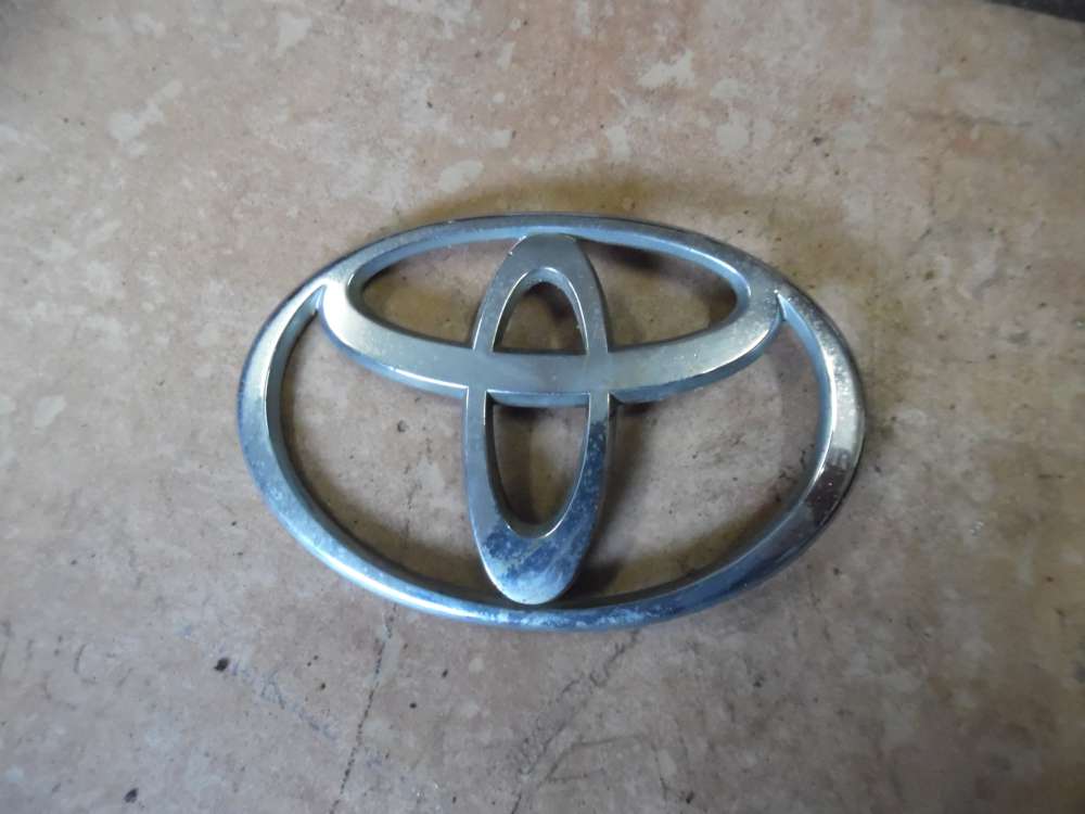 Toyota Yaris Verso Emblem Vorne
