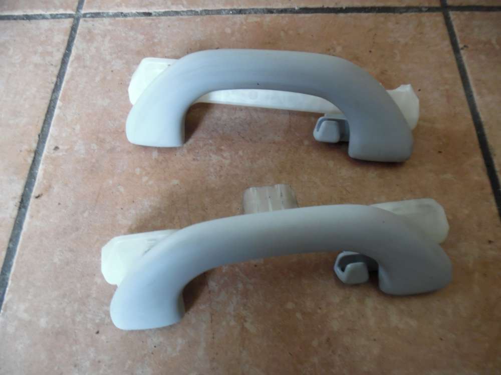 VW Golf V Haltegriff Halterung Hinten 1K0858685