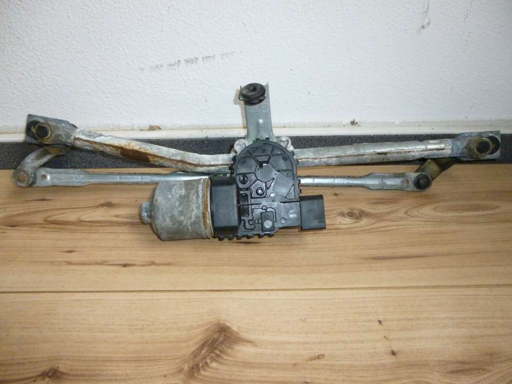 Wischermotor Frontwischer vorne - 0390241524 - / Skoda Fabia ( 6Y3 )