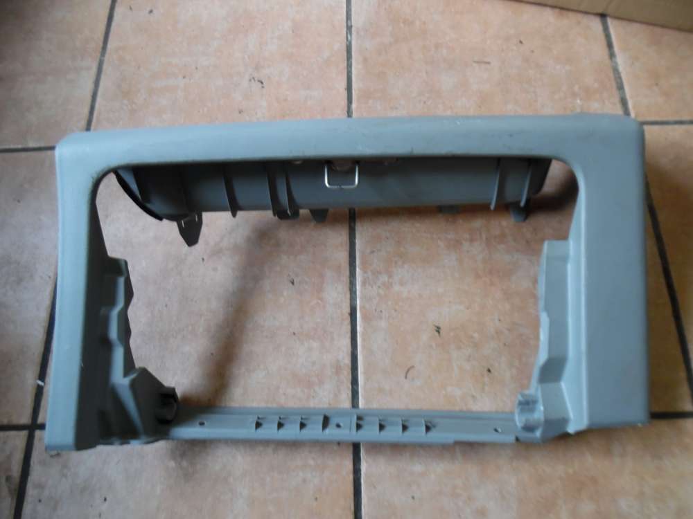 Nissan pixo Rahmen Handschuhfach 73441-68K0
