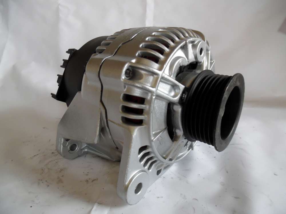 Lichtmaschine Generator fr Ford Escort 1.6 1.8  70A  Bosch 0123310014