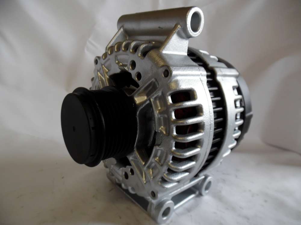 Lichtmaschine Generator 150A Citroen, Fiat, Ford, Peugeot Bosch 0121615002 