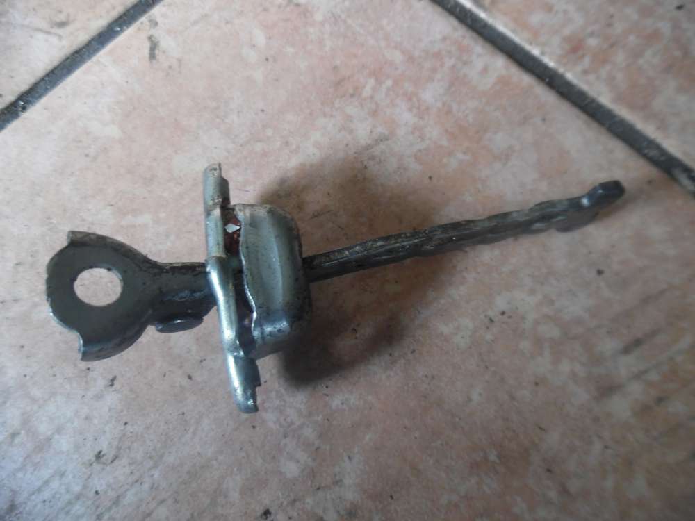 Peugeot 107 5-Trer Trbremse Trstopper Vorne Links 