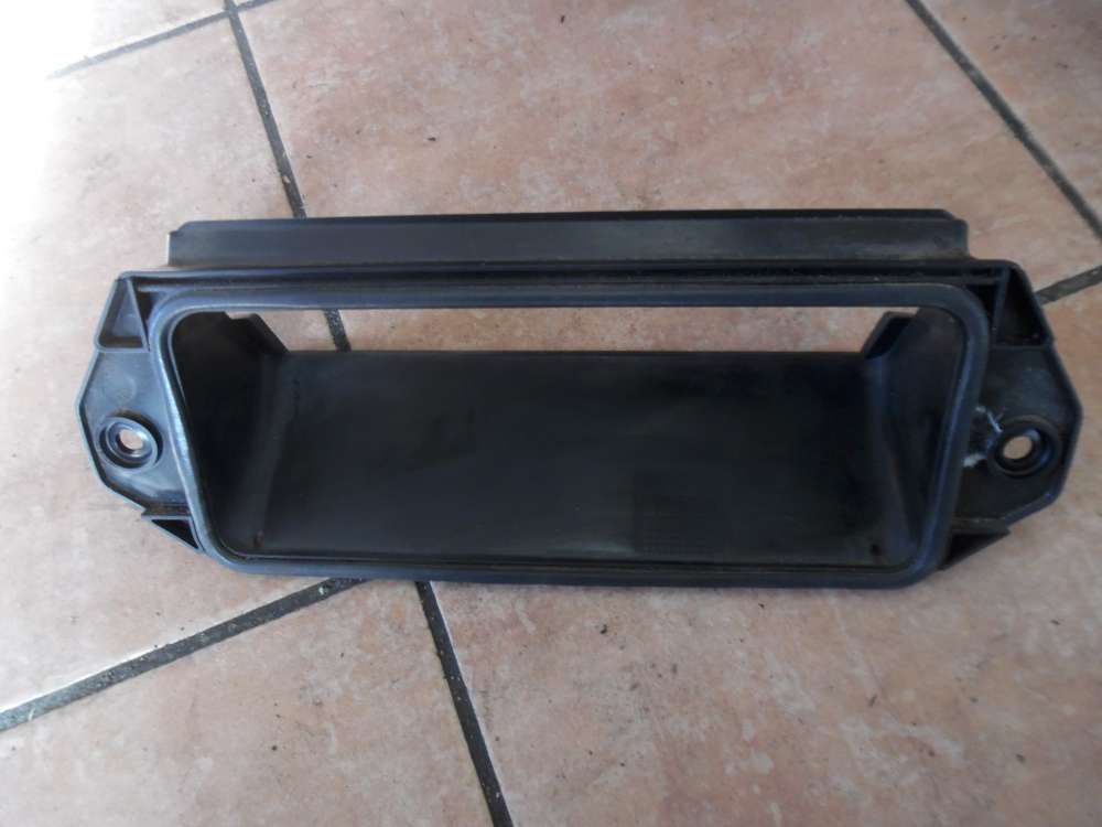 Opel Corsa D Lufteinlass Innenraumfiltergehuse 13202063